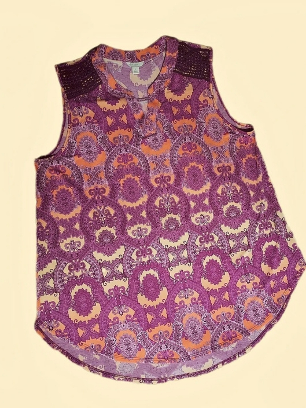 EST. 1946 Women's Sleeveless Top Large